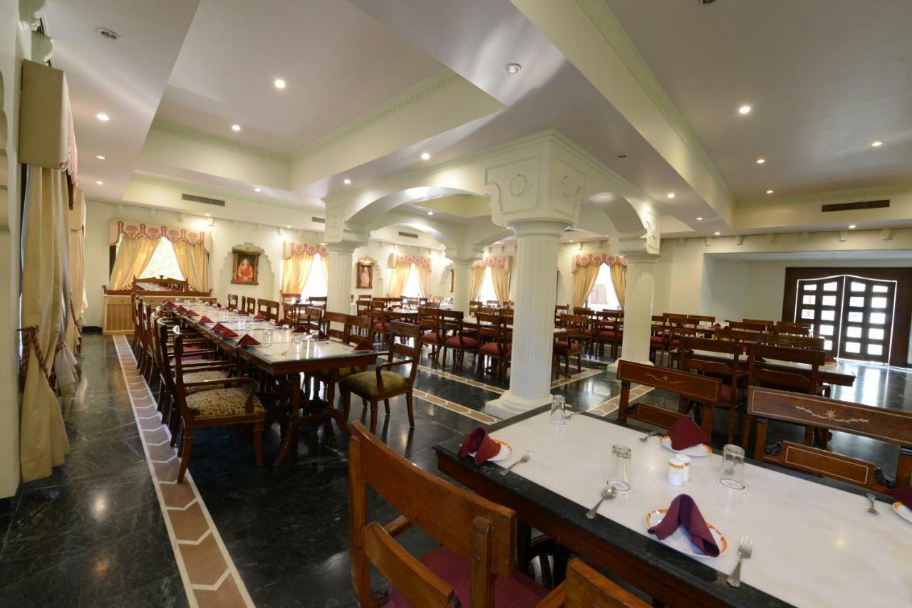 Heritage Resort Bikaner Luaran gambar